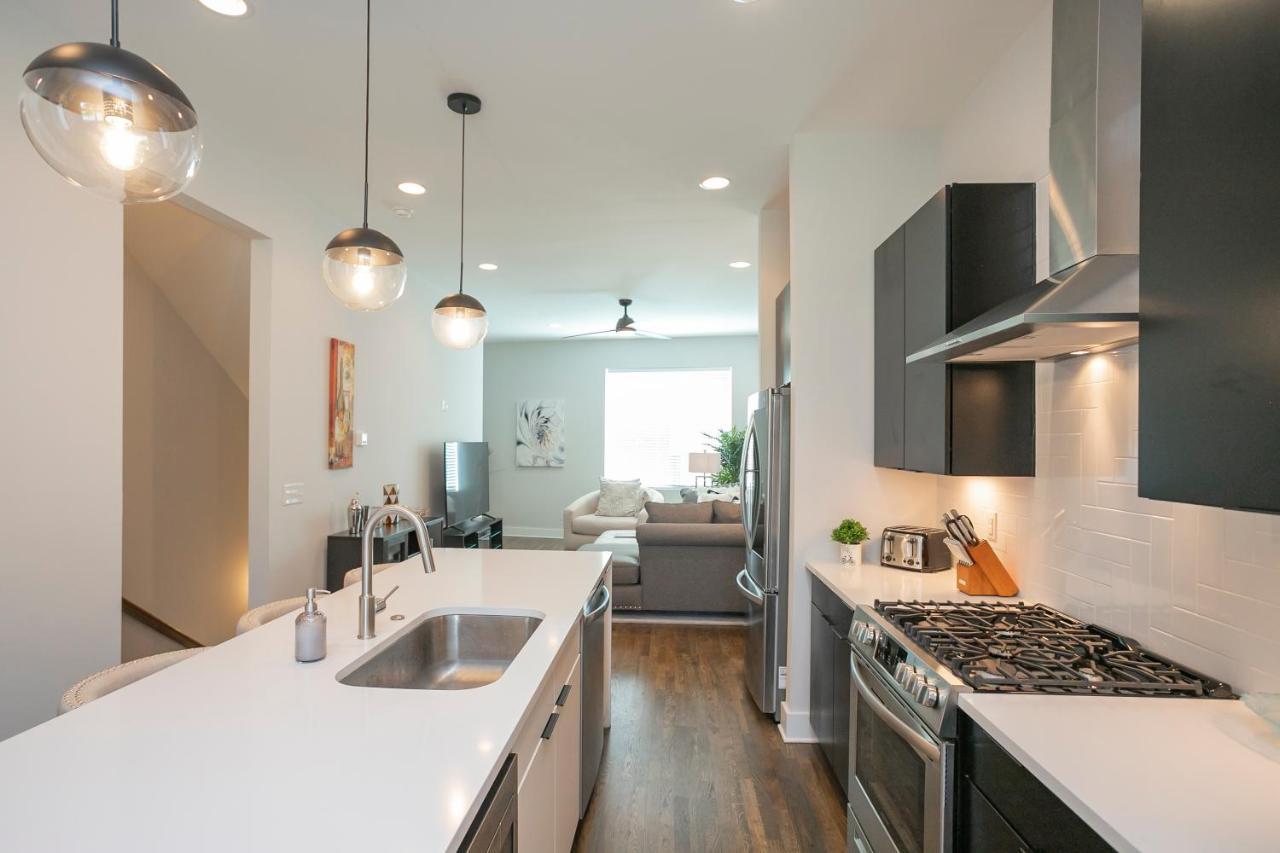 Luxury Townhome Skyline Views Mins To Dt 纳什维尔 外观 照片