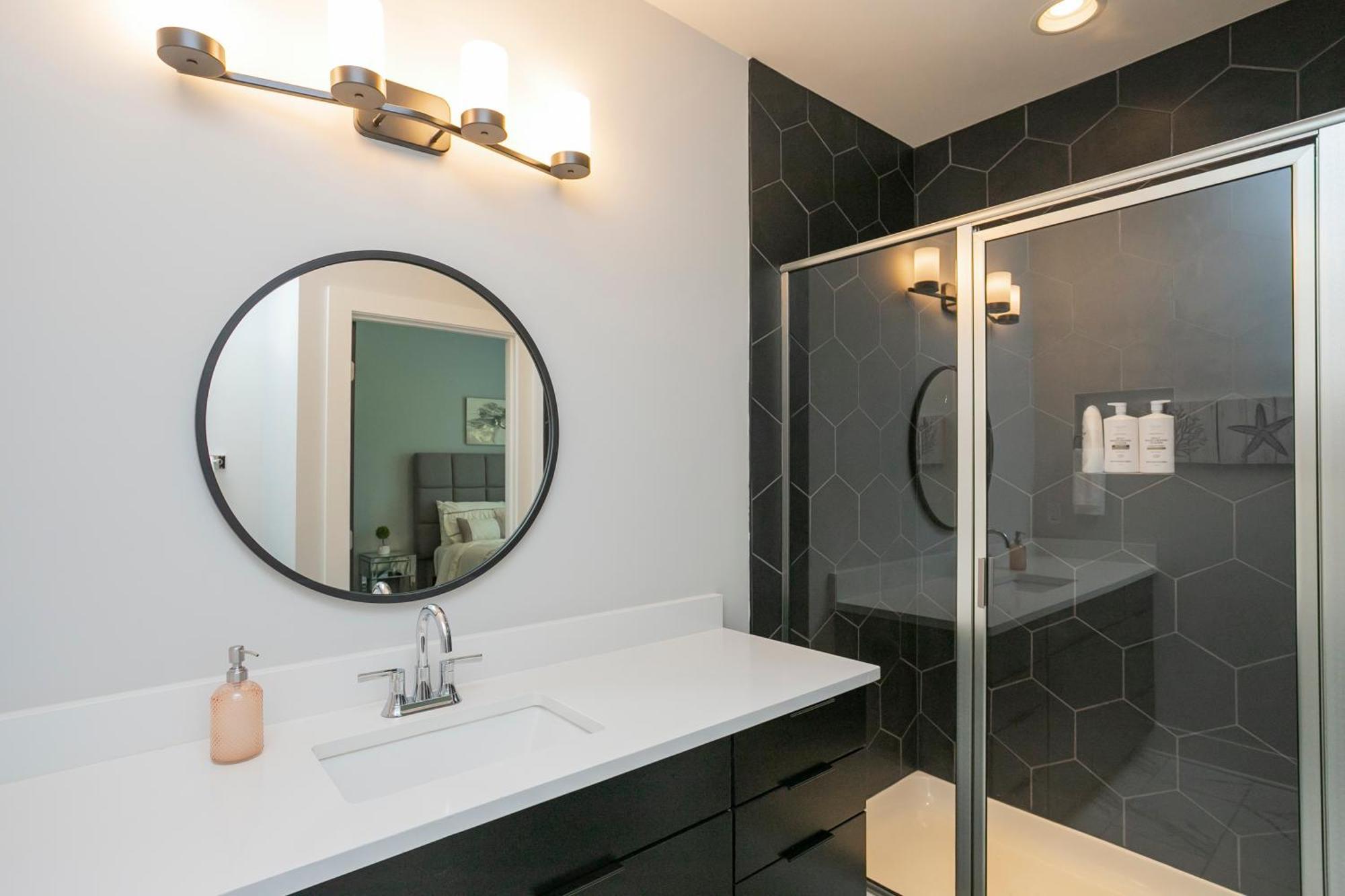 Luxury Townhome Skyline Views Mins To Dt 纳什维尔 外观 照片