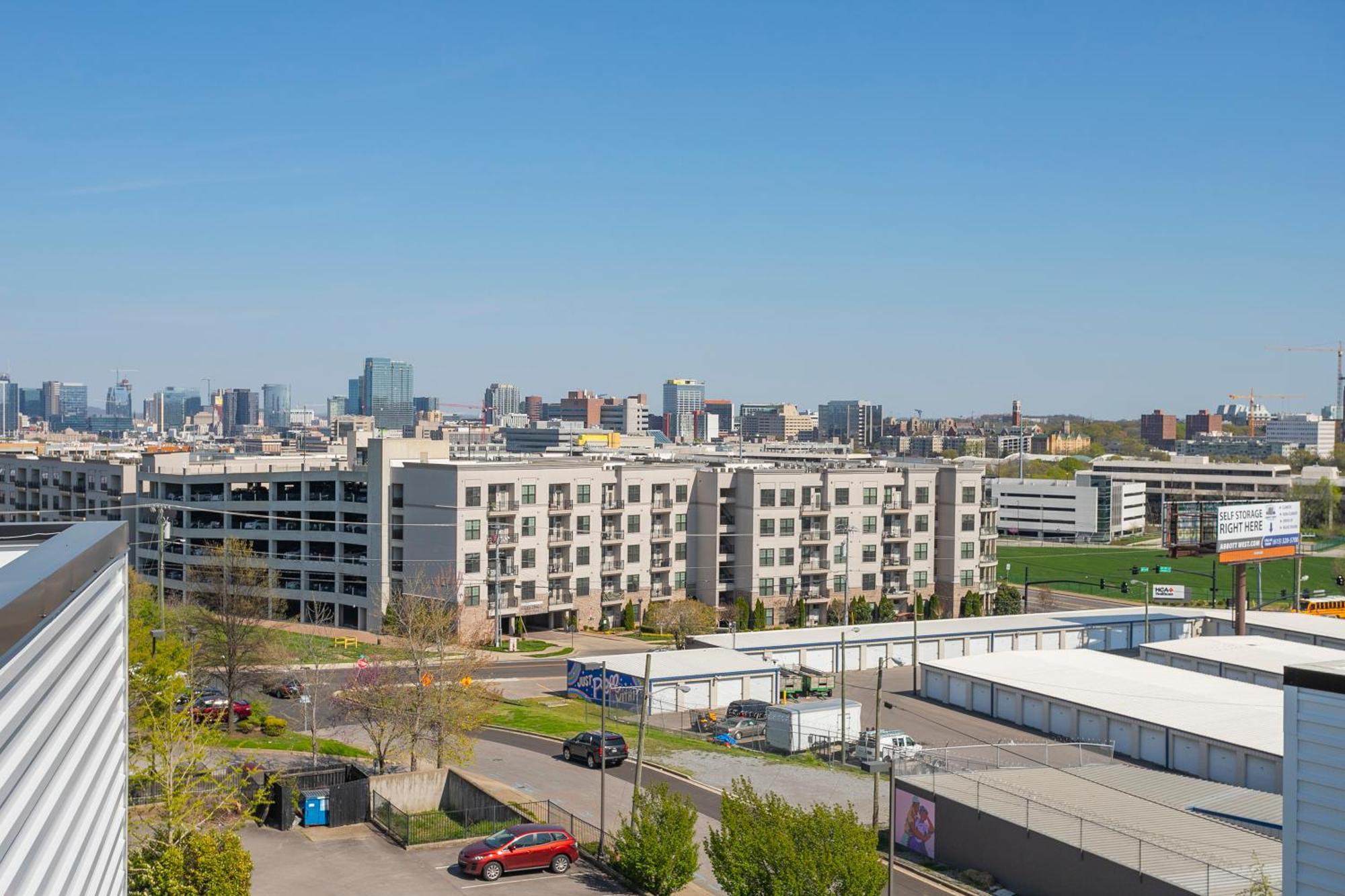Luxury Townhome Skyline Views Mins To Dt 纳什维尔 外观 照片