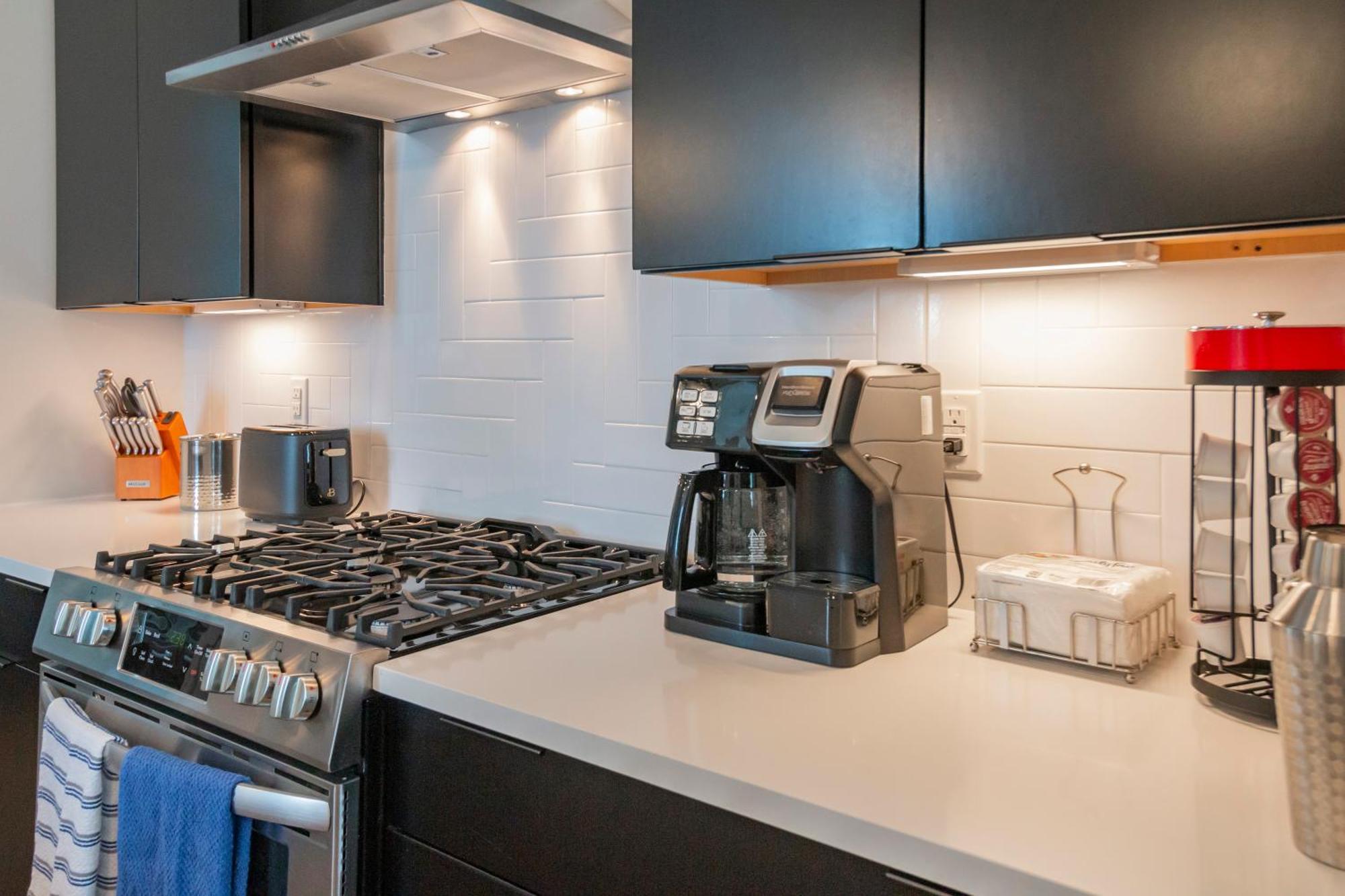 Luxury Townhome Skyline Views Mins To Dt 纳什维尔 外观 照片